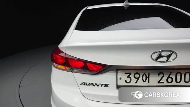 Hyundai Avante AD id 4605414 из Кореи 15