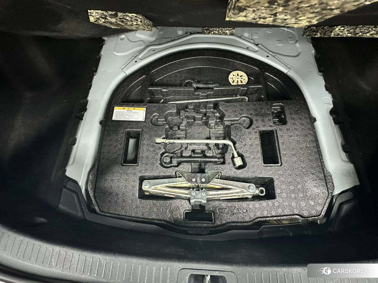Toyota Corolla id 4486113 из Китая 15