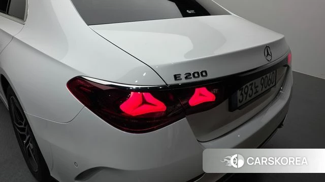 Mercedes-Benz E-Class W214 id 4229693 из Кореи 15