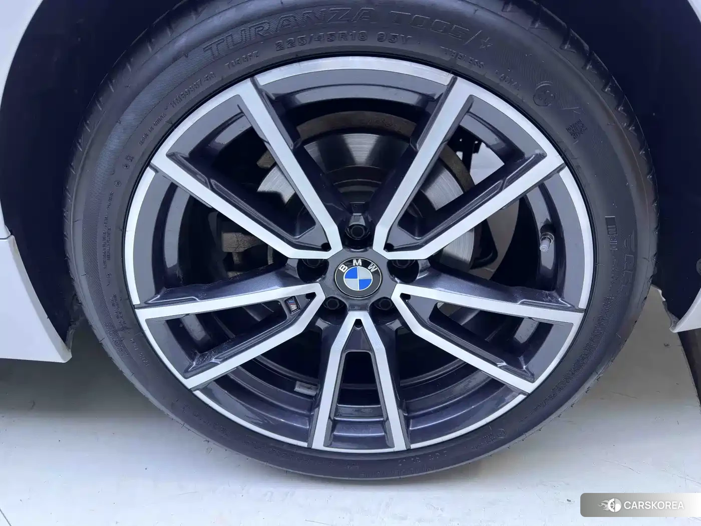 BMW 3 series id 4644455 из Китая 15