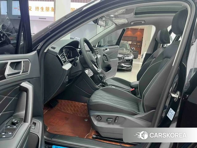 Volkswagen Tiguan L id 4258869 из Китая 15