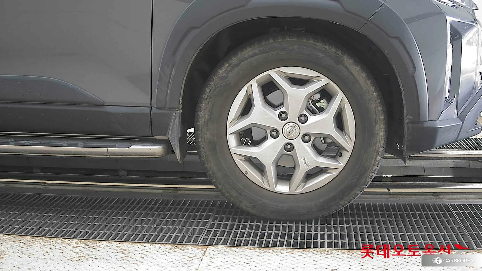 SsangYong Rexton Sports id 4664354 из Кореи 15