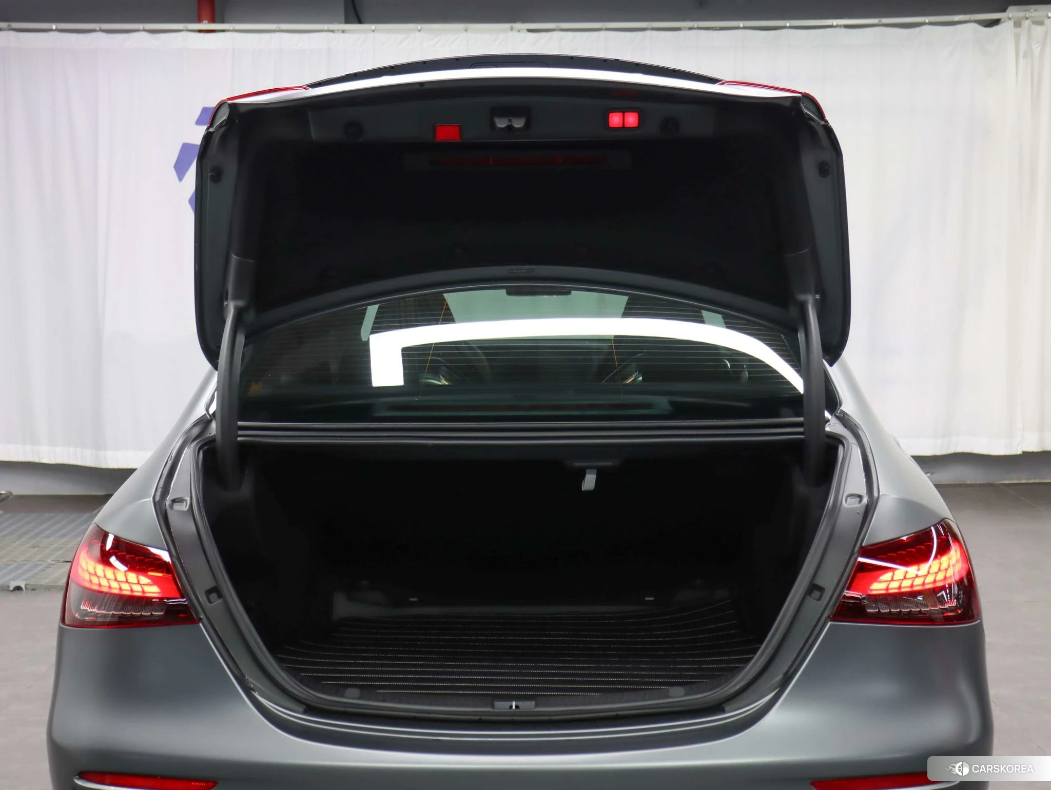 Mercedes-Benz E-class AMG id 4487542 из Китая 15