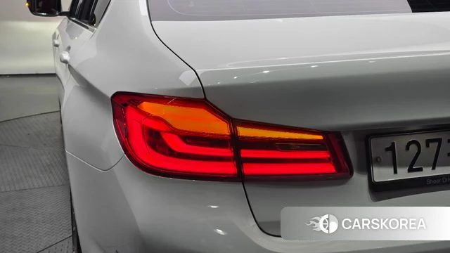 BMW 5 Series (G30) id 4703068 из Кореи 15