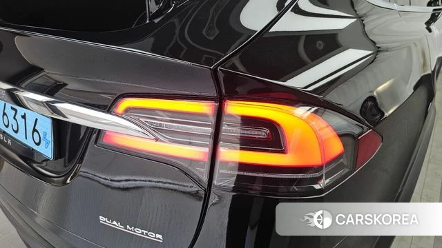 Tesla Model X id 4196326 из Кореи 15