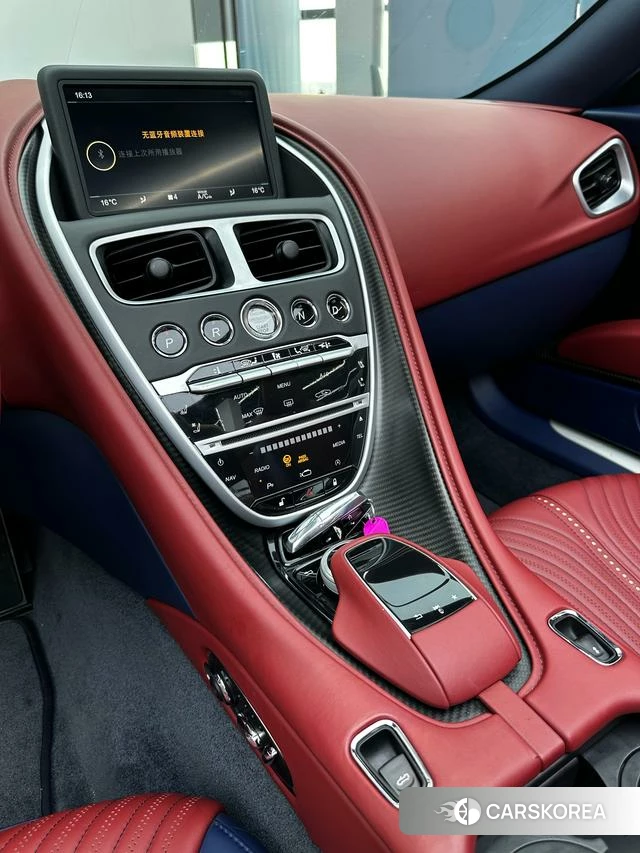 Aston Martin DB11 id 4239005 из Китая 15