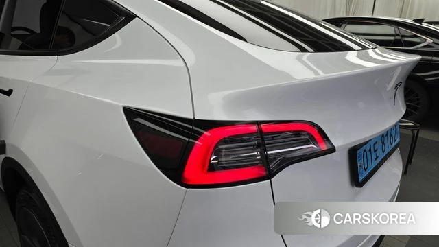 Tesla Model Y id 4505523 из Кореи 15
