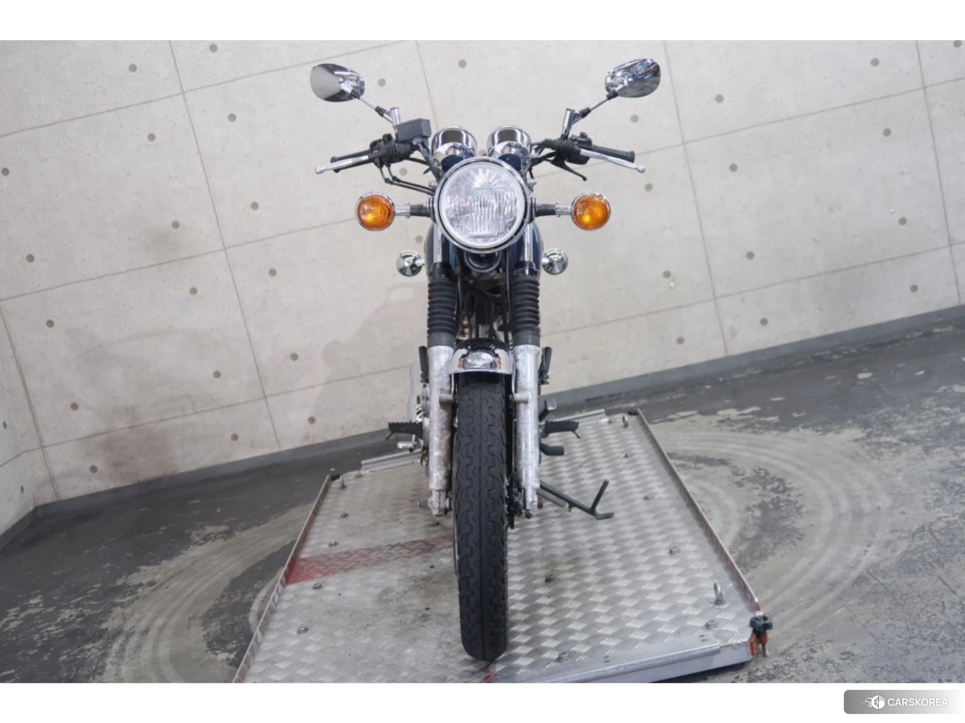 Yamaha SR 400 id 3946388 из Японии 15