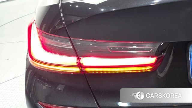BMW 3 Series (G20) id 4854951 из Кореи 15