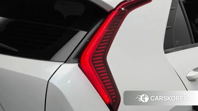 Kia Di Ol Nu Niro id 4905883 из Кореи 15
