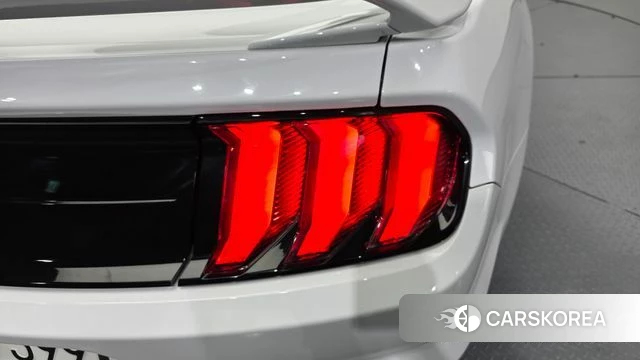 Ford Mustang id 4310497 из Кореи 15