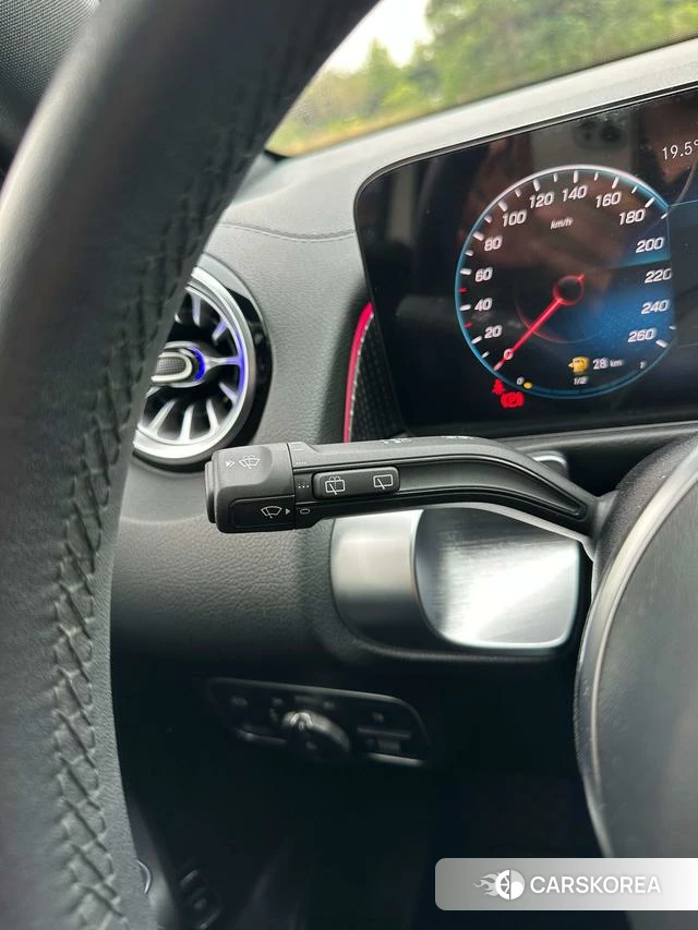 Mercedes-Benz GLB id 4258839 из Китая 15