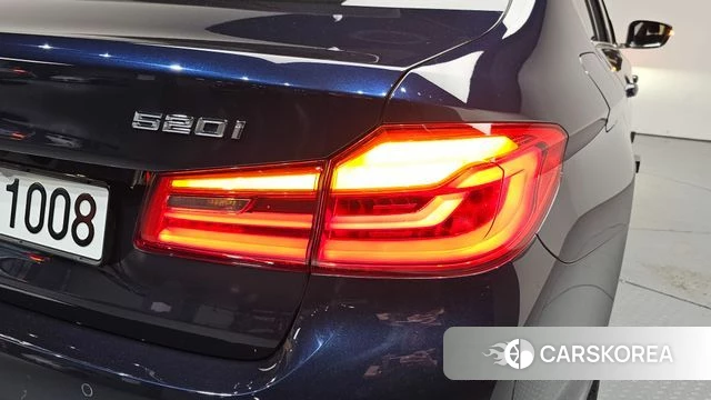 BMW 5 Series (G30) id 4780501 из Кореи 15
