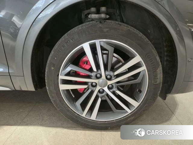 Audi Q5L Sportback id 4259172 из Китая 15