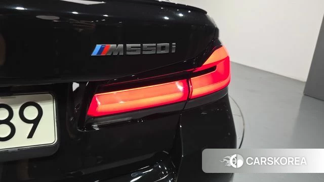 BMW 5 Series (G30) id 4309653 из Кореи 15