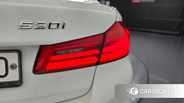 BMW 5 Series (G30) id 4285216 из Кореи 15