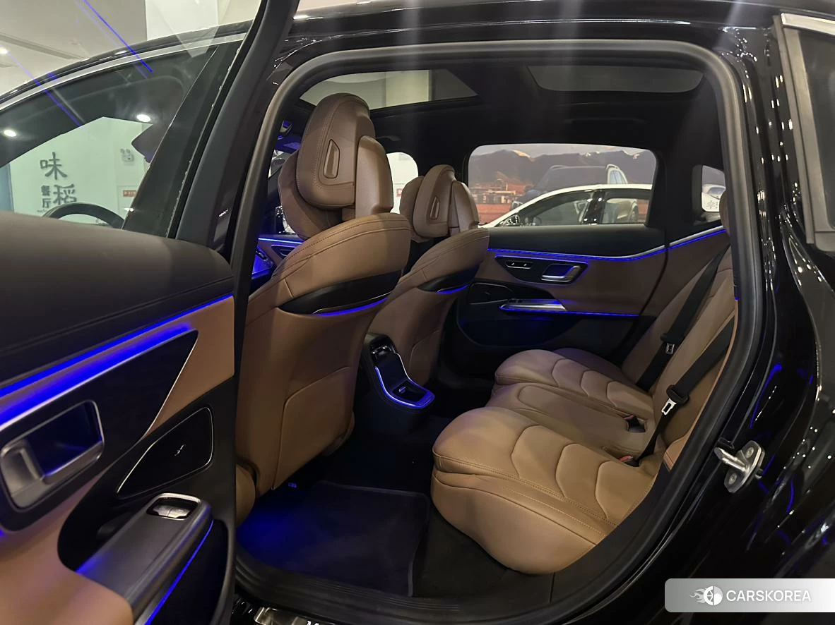 Mercedes-Benz E-Class id 4498577 из Китая 15
