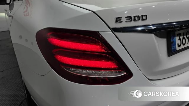 Mercedes-Benz E-Class W213 id 4225673 из Кореи 15