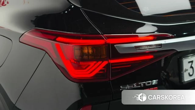 Kia Seltos id 4770196 из Кореи 15