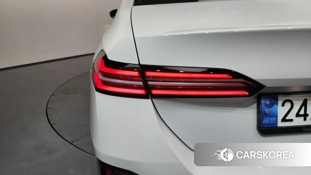 BMW 5 Series (G60) id 4201148 из Кореи 15