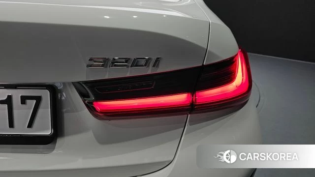 BMW 3 Series (G20) id 4474140 из Кореи 15
