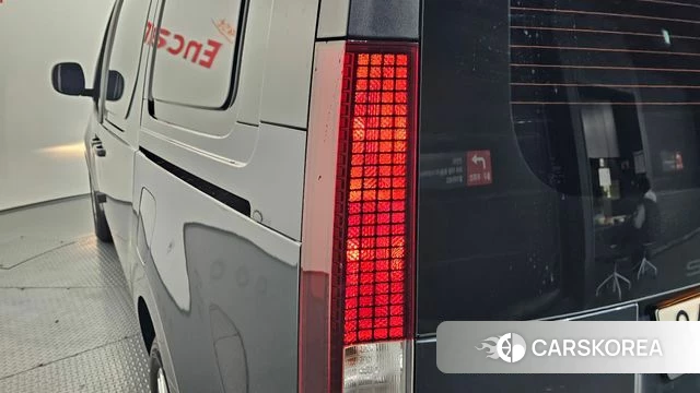 Hyundai Staria id 4250065 из Кореи 15