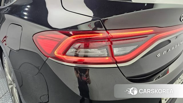 Hyundai Grandeur IG id 4345353 из Кореи 15
