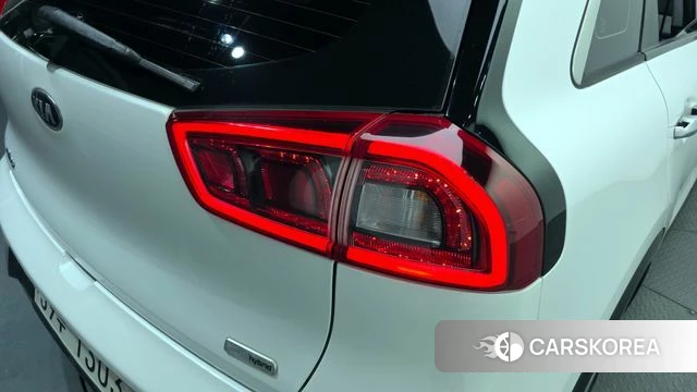 Kia Niro id 4251323 из Кореи 15