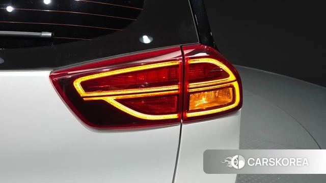 Kia Niro Plus id 4745299 из Кореи 15
