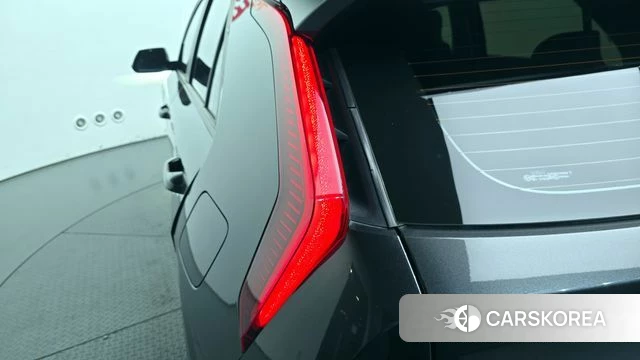 Kia Di Ol Nu Niro id 4194912 из Кореи 15