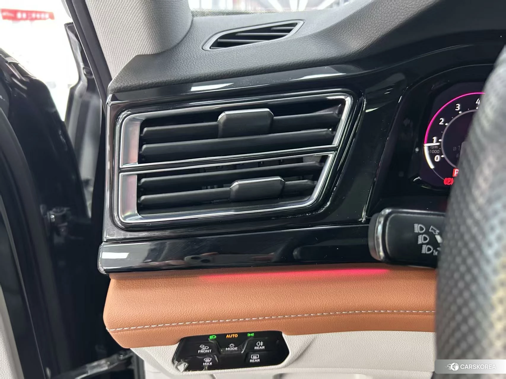 Volkswagen Tourang id 4452317 из Китая 15