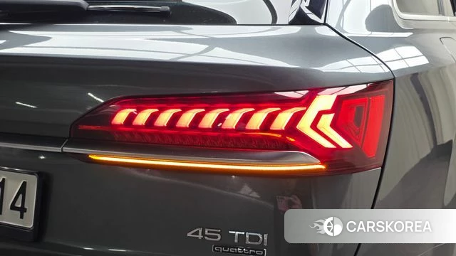Audi Q7 (4M) id 4872197 из Кореи 15