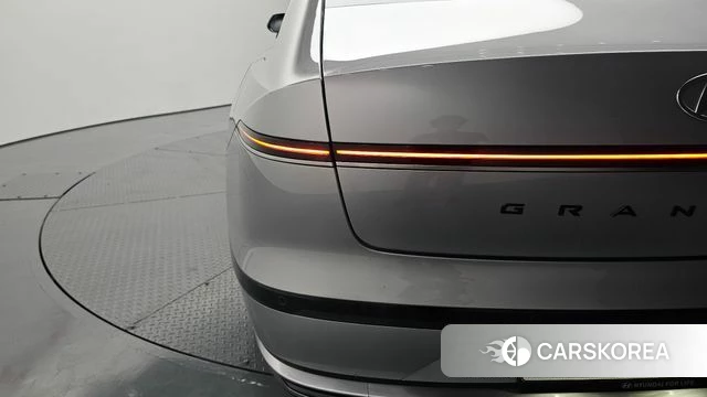 Hyundai Grandeur (GN7) id 4354568 из Кореи 15