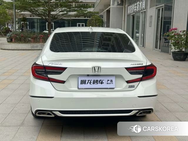 Honda Accord id 4290039 из Китая 15
