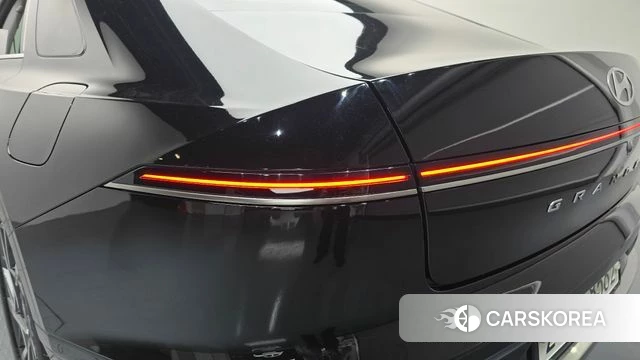 Hyundai Grandeur Hybrid (GN7) id 4880320 из Кореи 15