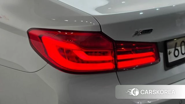 BMW 5 Series (G30) id 4918875 из Кореи 15