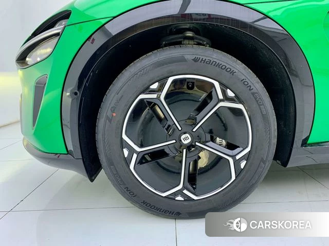 Xiaomi Car Xiaomi YU7 id 4207095 из Китая 15