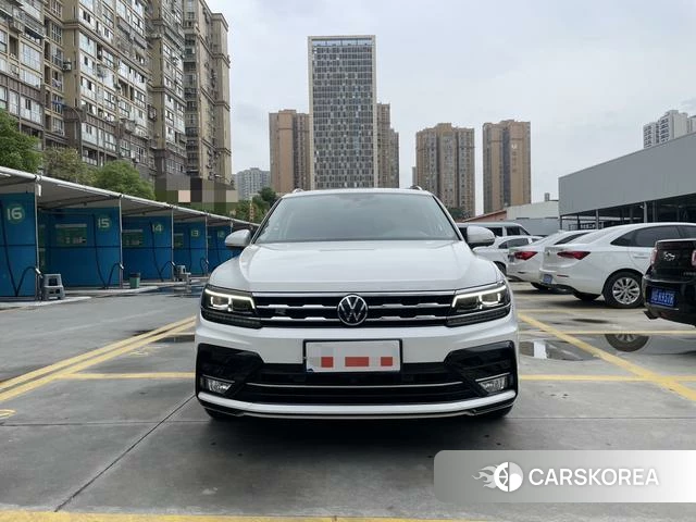 Volkswagen Tiguan L id 4366008 из Китая 15