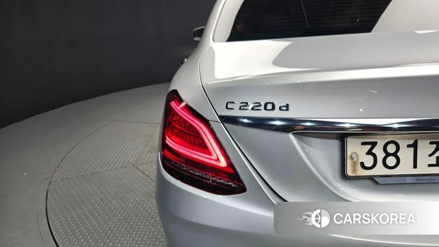 Mercedes-Benz C-Class W205 id 4465452 из Кореи 15