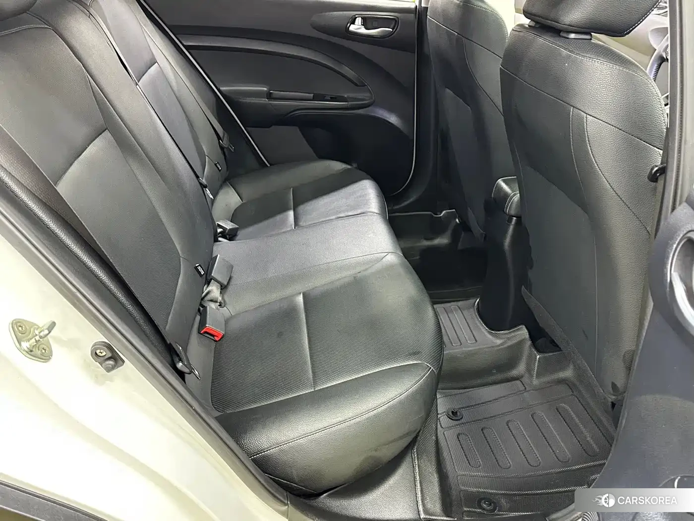 Kia KX1 id 4680543 из Китая 15