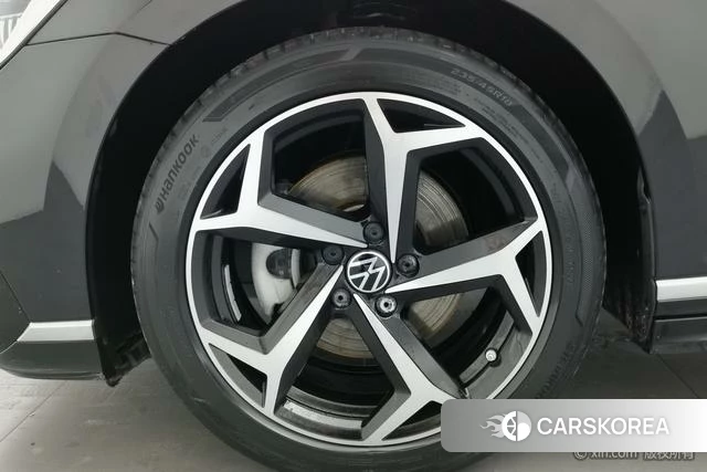 Volkswagen Magotan id 4307120 из Китая 15
