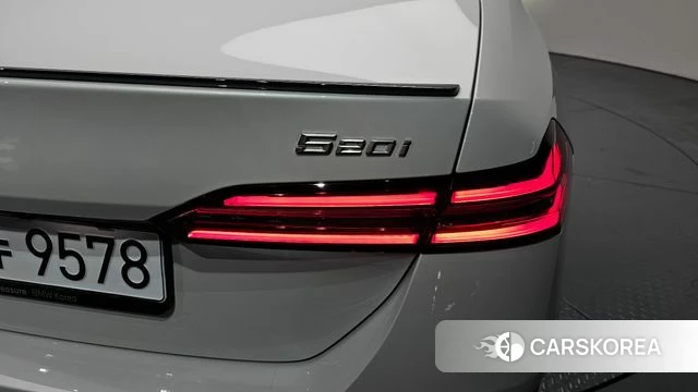 BMW 5 Series (G60) id 4242679 из Кореи 15