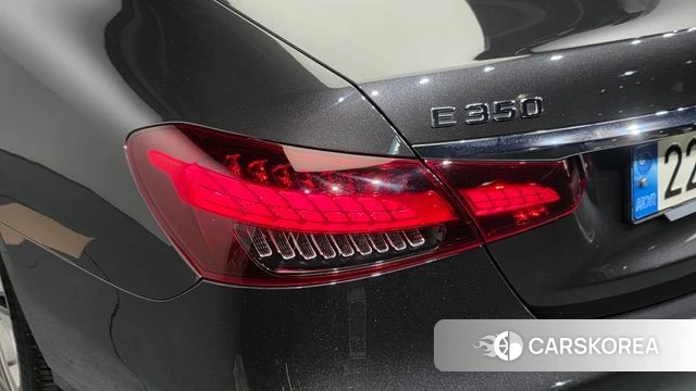 Mercedes-Benz E-Class W213 id 4671256 из Кореи 15