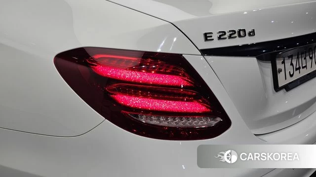 Mercedes-Benz E-Class W213 id 4477362 из Кореи 15