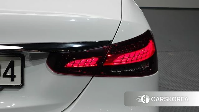 Mercedes-Benz E-Class W213 id 4476459 из Кореи 15