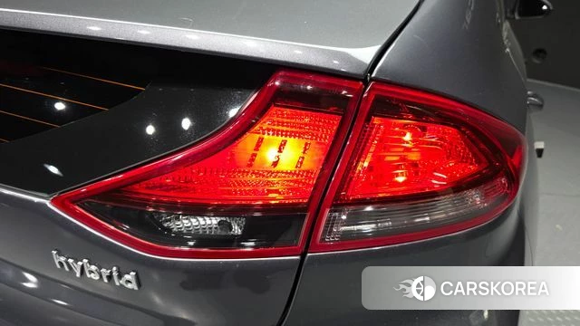 Hyundai Ionic Hybrid id 4521060 из Кореи 15