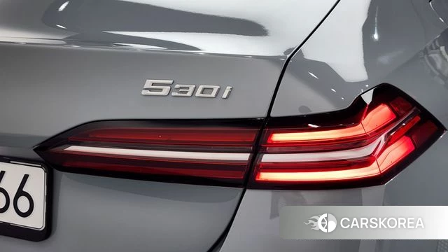 BMW 5 Series (G60) id 4554380 из Кореи 15