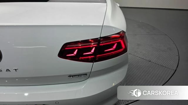 Volkswagen Passat GT (B8) id 4423532 из Кореи 15