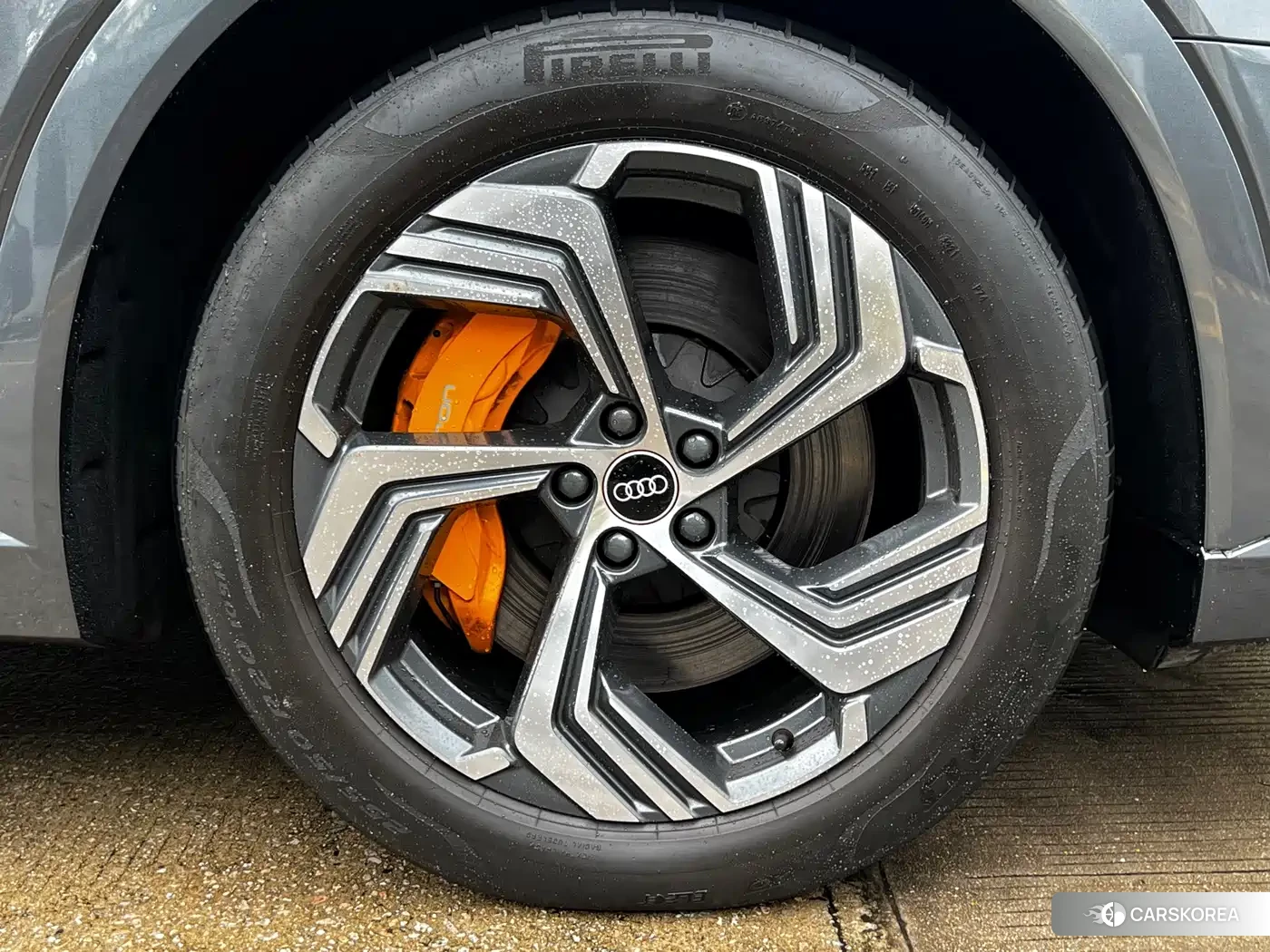 Audi e-tron id 4600462 из Китая 15
