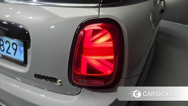 Mini Cooper Electric id 4763536 из Кореи 15